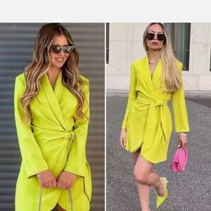 ZARA- WOMENS BEAUTIFUL COAT DRESS 👗👗